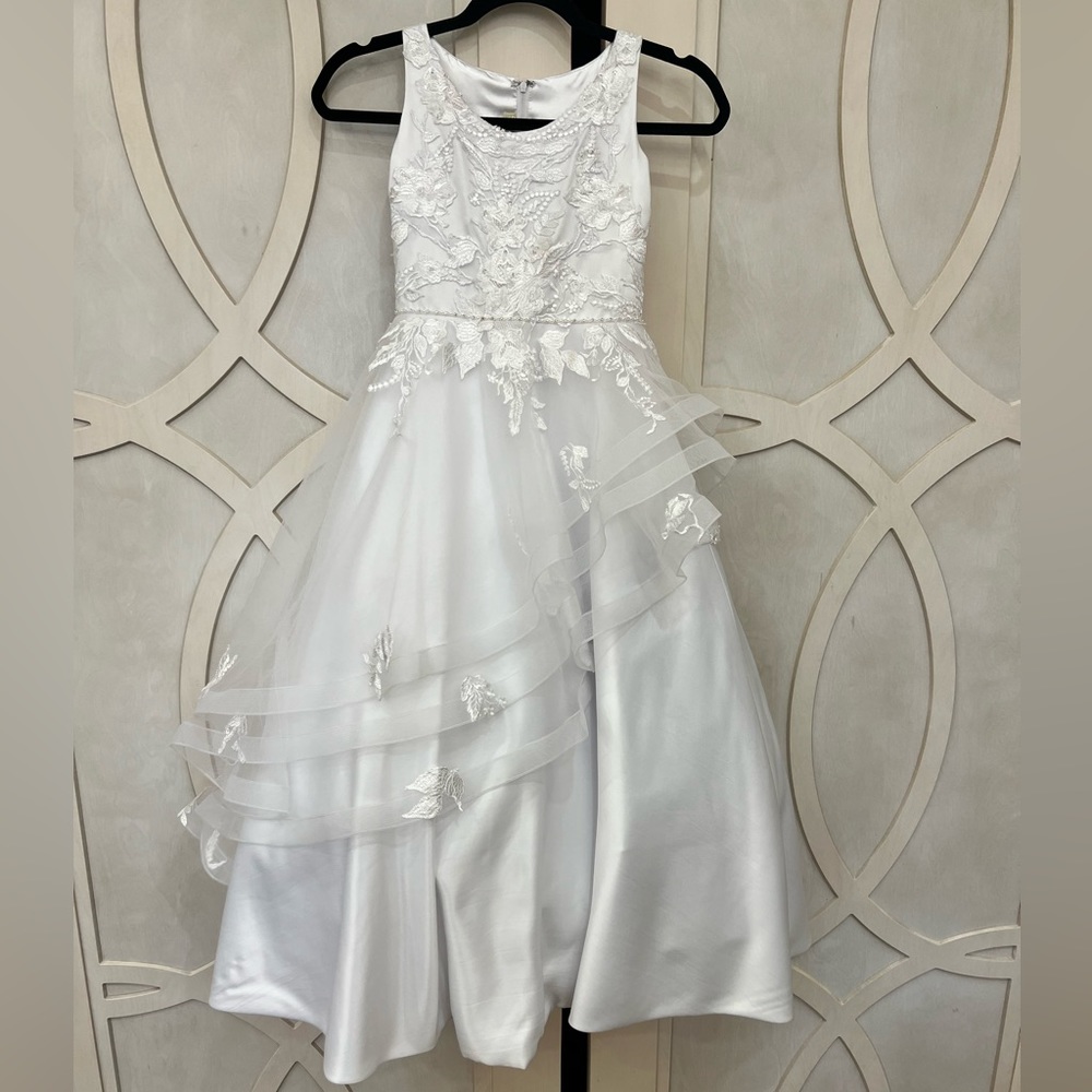 Communion dress Macis